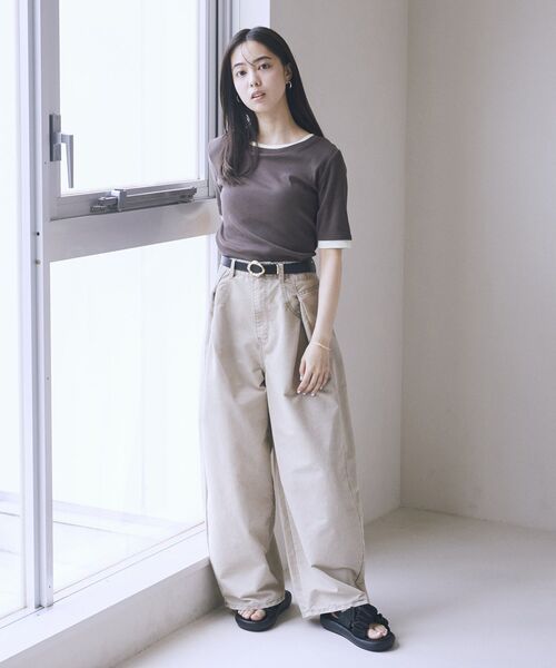 earth music&ecology(アースミュージックアンドエコロジー)の「レイヤードライクバイカラープルオーバー(Tシャツ/カットソー・レディース・レッド/ネイビー/ブラック/ブラウン/グレー/オフホワイト・FREE)」の22枚目の写真