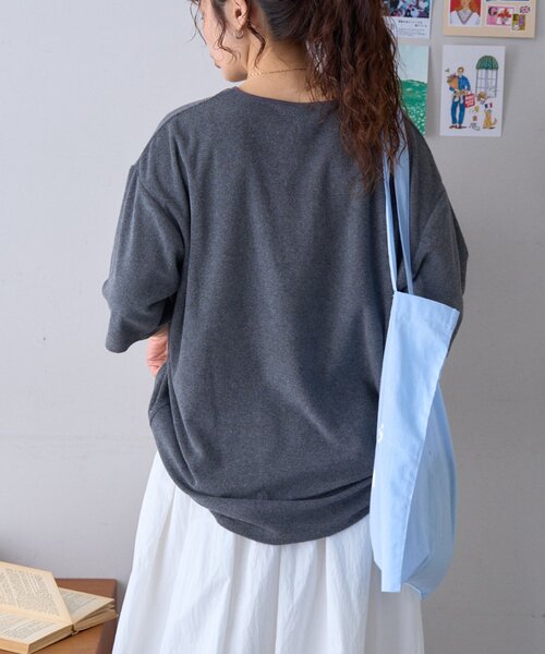 GEVACO（ゲバコ）の「【GEVACO】パイルヘンリーネックTEE（Tシャツ/カットソー・レディース・グリーン/チャコールグレー/ブルー・MEDIUM/LARGE）」の4枚目の写真