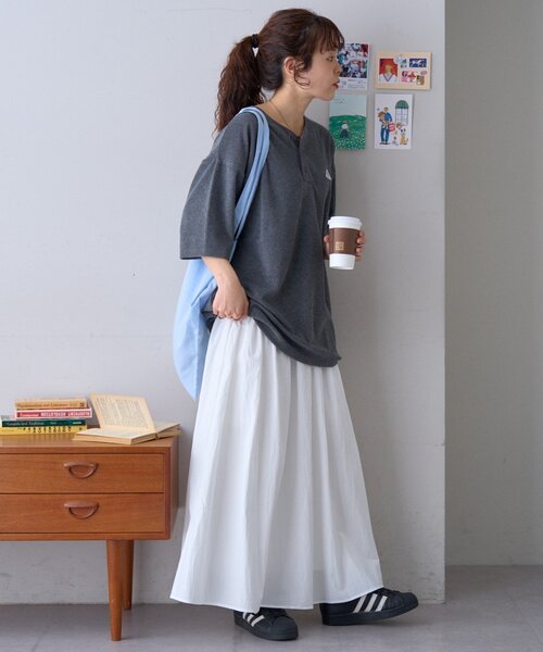 GEVACO（ゲバコ）の「【GEVACO】パイルヘンリーネックTEE（Tシャツ/カットソー・レディース・グリーン/チャコールグレー/ブルー・MEDIUM/LARGE）」の6枚目の写真