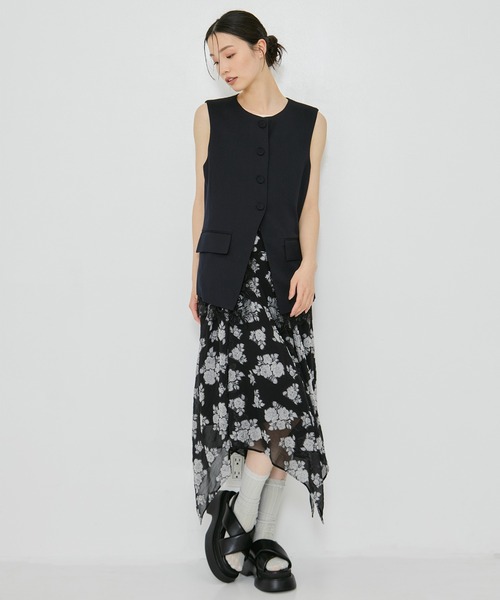 STUDIOUS(ステュディオス)の「【STUDIOUS/ステュディオス】Padded Cross Sandals/パデッドクロスサンダル/厚底サンダル/歩きやすい(サンダル・レディース・ブラック・1/2)」の2枚目の写真