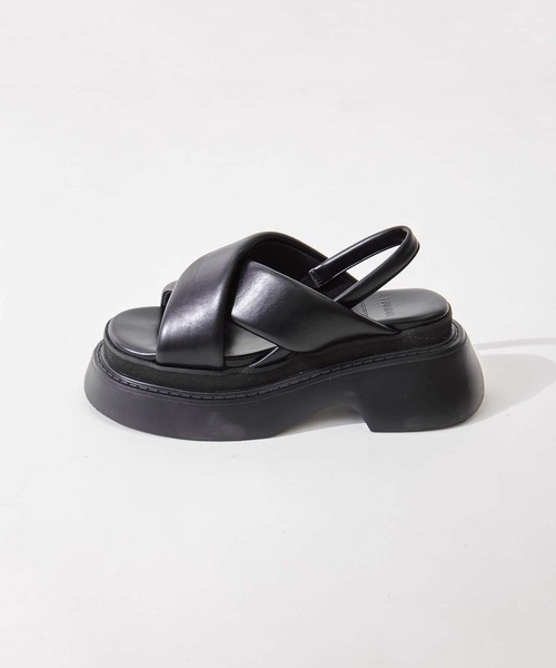 STUDIOUS（ステュディオス）の「【STUDIOUS/ステュディオス】Padded Cross Sandals/パデッドクロスサンダル/厚底サンダル/歩きやすい（サンダル・レディース・ブラック・1/2）」の15枚目の写真