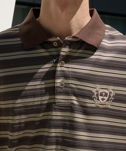 Perushu(ペルーシュ)の「CLASSICAL EMBROIDERY BORDER DRAWSTRING POLO/クラシカル刺繍 ボーダードローストリングポロ(ポロシャツ・メンズ・ブラック系/ブラウン系・MEDIUM/LARGE)」の16枚目の写真