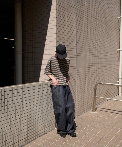 Perushu(ペルーシュ)の「CLASSICAL EMBROIDERY BORDER DRAWSTRING POLO/クラシカル刺繍 ボーダードローストリングポロ(ポロシャツ・メンズ・ブラック系/ブラウン系・MEDIUM/LARGE)」の21枚目の写真