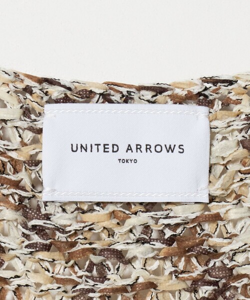 UNITED ARROWS(ユナイテッドアローズ)の「カラーミックス ニット ベスト(ベスト・レディース・ネイビー/ブラウン系・FREE)」の19枚目の写真
