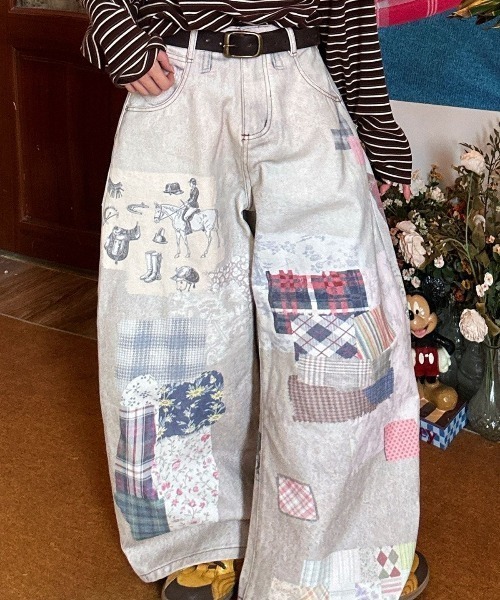 Sibra(シブラ)の「パッチワーク風プリント ワイドデニムパンツ(デニムパンツ・レディース・アイボリー・M)」の10枚目の写真