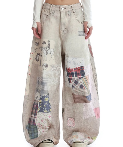 Sibra(シブラ)の「パッチワーク風プリント ワイドデニムパンツ(デニムパンツ・レディース・アイボリー・M)」の12枚目の写真