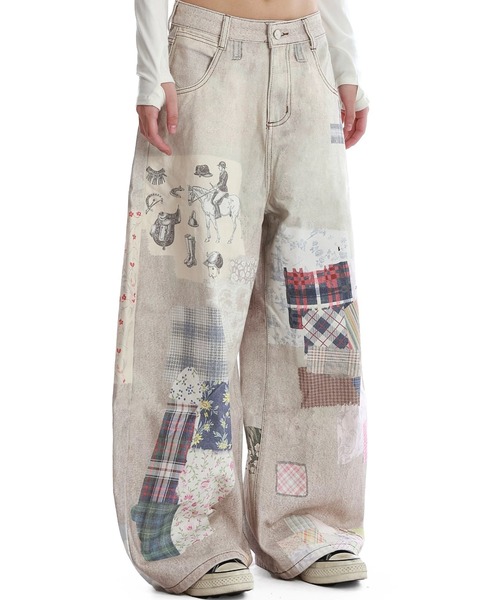 Sibra(シブラ)の「パッチワーク風プリント ワイドデニムパンツ(デニムパンツ・レディース・アイボリー・M)」の13枚目の写真