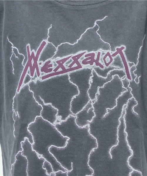 Another Edition（アナザーエディション）の「袖レースロックプリントプルオーバー/AEMBC C/ソデレースロックPRT PO◆（Tシャツ/カットソー・レディース・ダークグレー/ベージュ・FREE）」の6枚目の写真