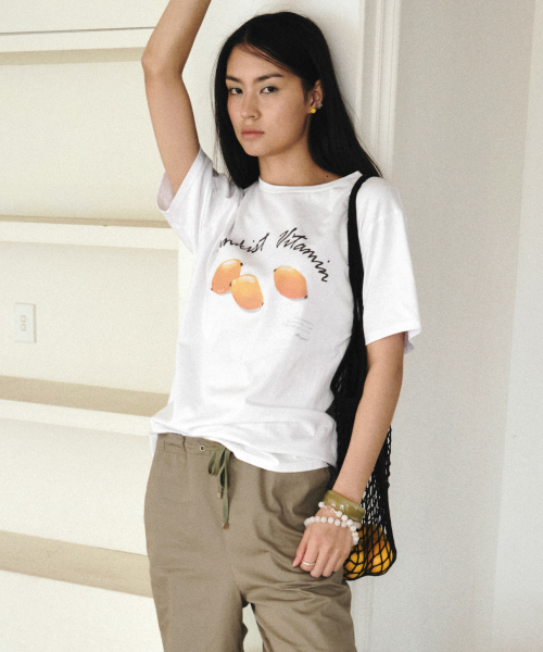 MONGDOL(モンドル)の「レモングラフィックオーバーサイズTシャツホワイトMDTS095WHITE(Tシャツ/カットソー・レディース・その他・F)」の1枚目の写真
