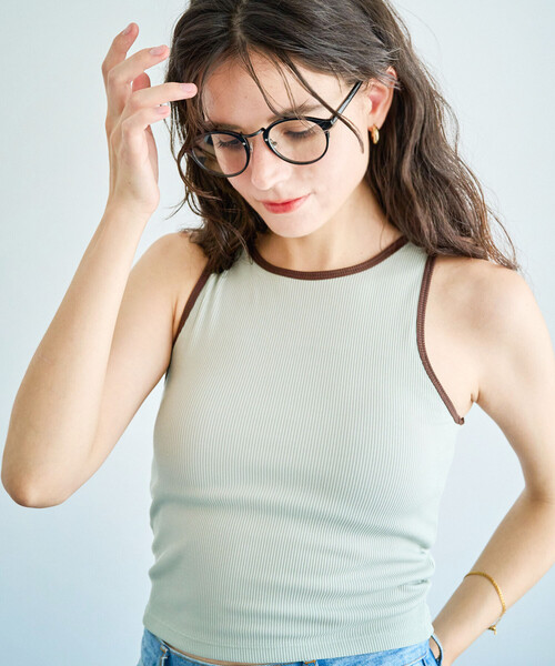 FREAK'S STORE（フリークスストア）の「限定展開　<UVカット>調光 レンズ ボストン サングラス（サングラス・レディース・ベージュ/ブラウン/グレー/ブラック・ONE SIZE）」の11枚目の写真
