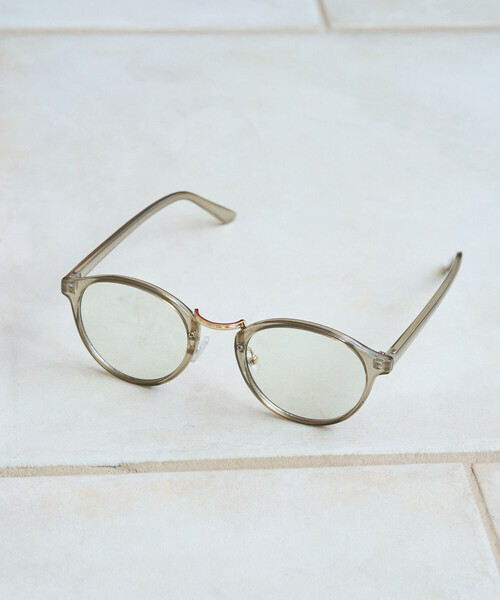 FREAK'S STORE（フリークスストア）の「限定展開　<UVカット>調光 レンズ ボストン サングラス（サングラス・レディース・ベージュ/ブラウン/グレー/ブラック・ONE SIZE）」の20枚目の写真