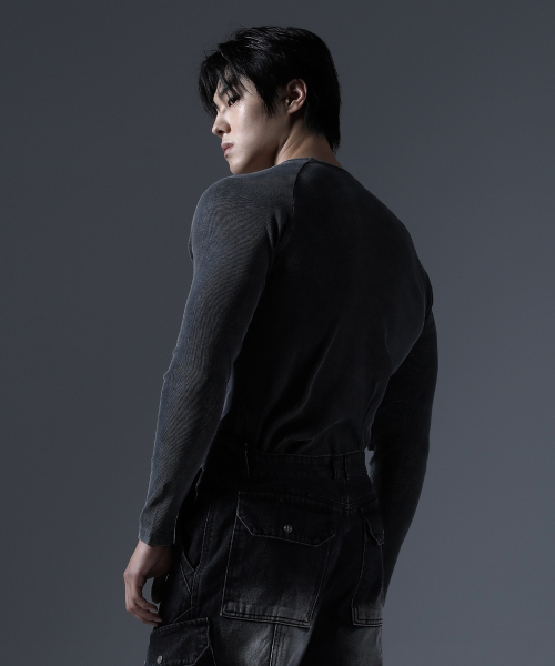 CARMID（カミド）の「アンティックピグメントヘンリーネック長袖[グレー]（Tシャツ/カットソー・メンズ・その他・1/2/3）」の5枚目の写真