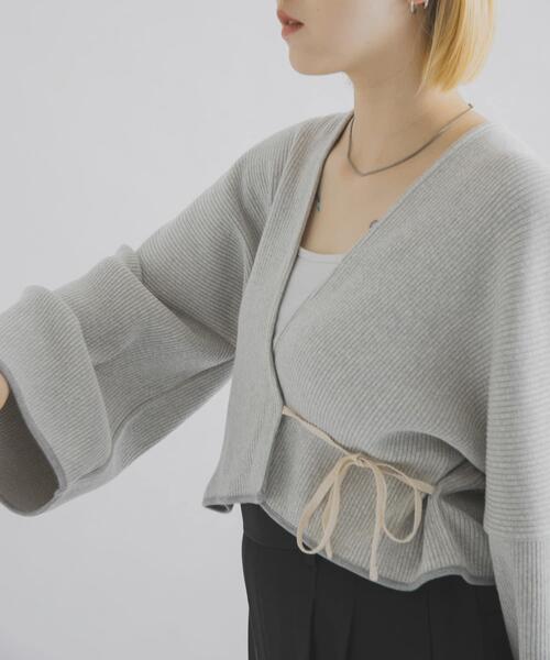THE GOODLAND MARKET(ザグッドランドマーケット)の「cwtch UPCYCLE LIC CARDIGAN(カーディガン/ボレロ・レディース・グレー・FREE)」の5枚目の写真