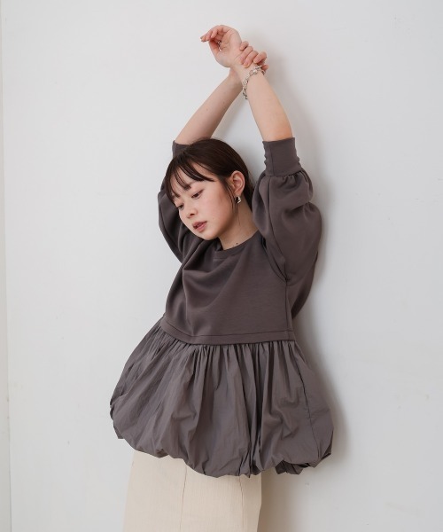 Bab(バブ)の「裾バルーンペプラムトップス(Tシャツ/カットソー・レディース・チャコールグレー/ベージュ/アイボリー・FREE)」の9枚目の写真
