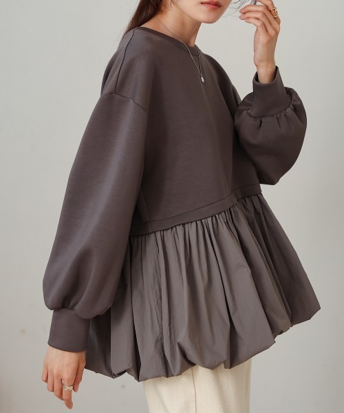 Bab(バブ)の「裾バルーンペプラムトップス(Tシャツ/カットソー・レディース・チャコールグレー/ベージュ/アイボリー・FREE)」の18枚目の写真
