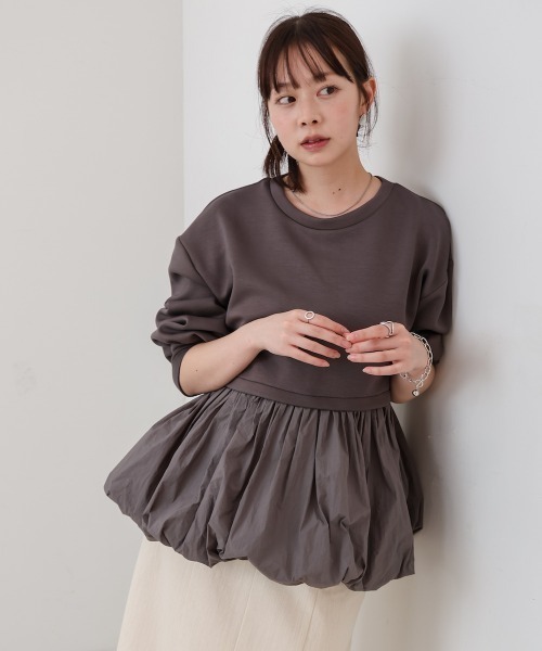 Bab(バブ)の「裾バルーンペプラムトップス(Tシャツ/カットソー・レディース・チャコールグレー/ベージュ/アイボリー・FREE)」の4枚目の写真