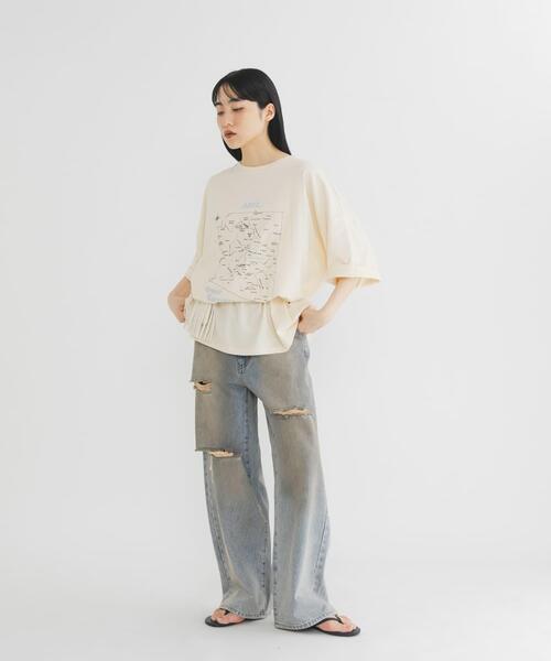 KBF(ケイビーエフ)の「オーバーサイズプリントTEE(Tシャツ/カットソー・レディース・グレー系その他/アイボリー/チャコールグレー・ONE)」の7枚目の写真