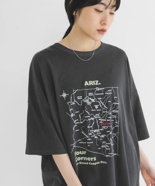KBF(ケイビーエフ)の「オーバーサイズプリントTEE(Tシャツ/カットソー・レディース・グレー系その他/アイボリー/チャコールグレー・ONE)」の12枚目の写真