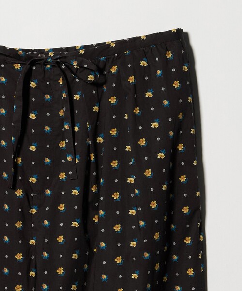 Steven Alan(スティーブンアラン)の「<Steven Alan>タック ギャザー イージーパンツ(その他パンツ・レディース・ブラック/ナチュラル/レッド・M/S)」の16枚目の写真