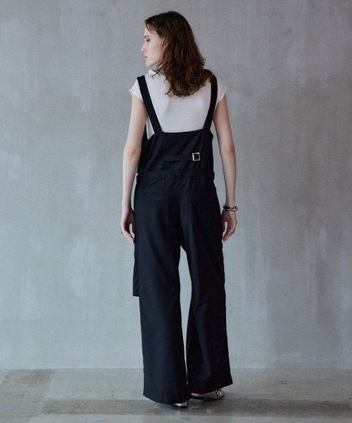 MAISON SPECIAL(メゾンスペシャル)の「Long-Strap Jumpsuit/ロングストラップジャンプスーツ(つなぎ/オールインワン・レディース・ブラック/グレー・36/38)」の4枚目の写真