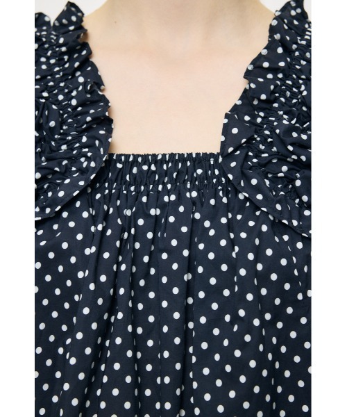 MOUSSY(マウジー)の「SHOULDER FRILLS トップス(シャツ/ブラウス・レディース・ダークブルー/ライトイエロー/ホワイト/ブラック系その他/ブラック・FREE)」の15枚目の写真