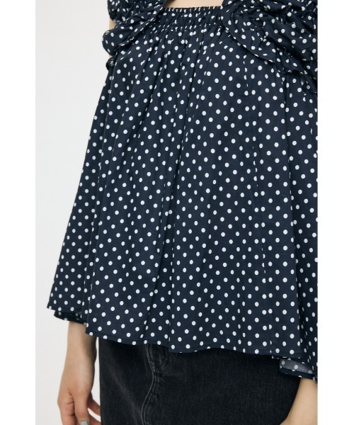 MOUSSY(マウジー)の「SHOULDER FRILLS トップス(シャツ/ブラウス・レディース・ダークブルー/ライトイエロー/ホワイト/ブラック系その他/ブラック・FREE)」の18枚目の写真