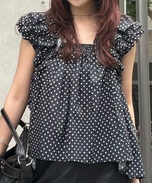 MOUSSY（マウジー）の「【EC限定カラー：ブラック系その他】SHOULDER FRILLS トップス（シャツ/ブラウス）」