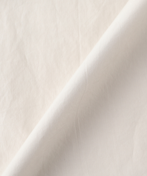 EDIFICE(エディフィス)の「ATON(エイトン) SHRINK COTTON LAWN OVERSIZED HALF S(シャツ/ブラウス・メンズ・ライトブルー/ベージュ・4/6)」の5枚目の写真