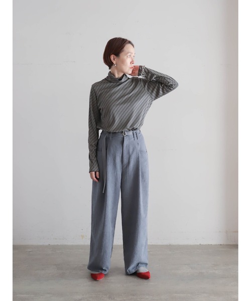 FIL DE FER(フィルデフェール)の「アソートスムースPT タートルネックプルオーバー(Tシャツ/カットソー・レディース・ブラック/キナリ・FREE)」の20枚目の写真