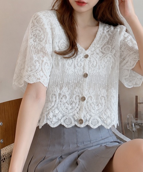 Miniministore(ミニミニストア)の「透かし編み花柄レース半袖カーディガン春夏(シャツ/ブラウス・レディース・ベージュ/ホワイト・FREE)」の1枚目の写真