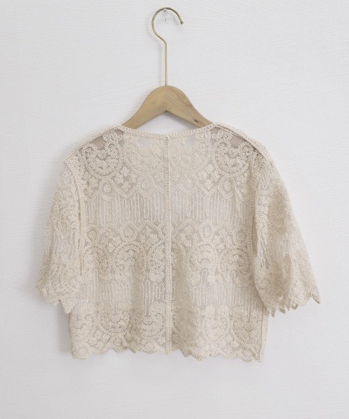 Miniministore(ミニミニストア)の「透かし編み花柄レース半袖カーディガン春夏(シャツ/ブラウス・レディース・ベージュ/ホワイト・FREE)」の5枚目の写真