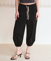 WOOALONG | Balloon capri sweat pants -BLACK(スウェットパンツ)