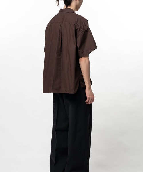 In・stru(men-tal).(インストルメンタル)の「Cotton Oxford Short Sleeve Shirt(シャツ/ブラウス・メンズ・ブラック/ホワイト・48/46/44)」の17枚目の写真