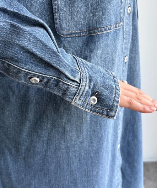 DouDou（ドゥドゥ）の「【Healthy denim】Almond（シャツ/ブラウス・レディース・ブルー・1）」の17枚目の写真