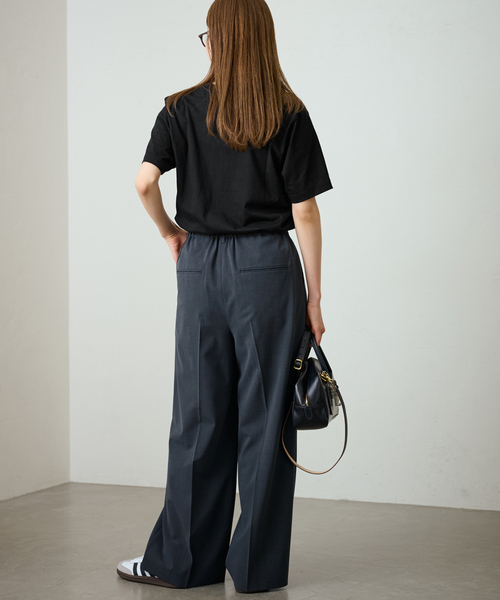 FRAMeWORK（フレームワーク）の「≪追加≫LOEFF/ロエフ 別注 Vネック TEE2（Tシャツ/カットソー・レディース・ホワイト/ブラック・FREE）」の6枚目の写真