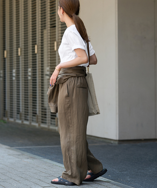 FRAMeWORK（フレームワーク）の「≪追加≫LOEFF/ロエフ 別注 Vネック TEE2（Tシャツ/カットソー・レディース・ホワイト/ブラック・FREE）」の11枚目の写真
