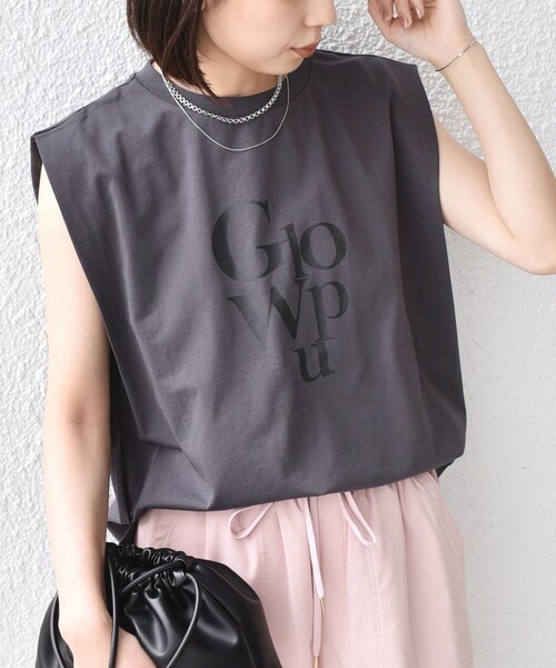SHIPS Colors(シップス カラーズ)の「SHIPS Colors:〈接触冷感〉ショルダータック プリント トップス◇(Tシャツ/カットソー・レディース・ピンク/オフホワイト/ダークグレー・ONE SIZE)」の2枚目の写真