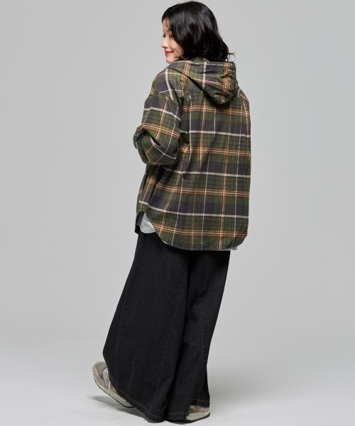 KRIFF MAYER Lady's Collection（クリフメイヤーレディースコレクション）の「ビエラフードシャツ（シャツ/ブラウス・レディース・ブラウン/オリーブ/ブラック/ナチュラル・LARGE/MEDIUM）」の15枚目の写真