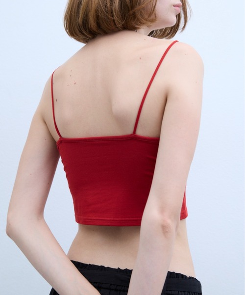 DRWCYS(ドロシーズ)の「【接触冷感】カップ付きクロップド丈キャミ(キャミソール・レディース・ホワイト/レッド/ブラック・FREE)」の16枚目の写真