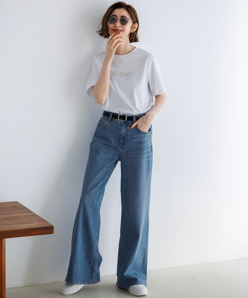 23区(ニジュウサンク)の「ストレッチ デニムワイドパンツ(デニムパンツ・レディース・ターコイズブルー系/ダルブルー系・36/38/40)」の13枚目の写真