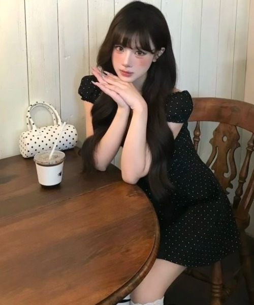 ViViDAY(ビビデー)の「レース切り替え ドット柄フレアショートワンピース(ワンピース・レディース・ブラック/ホワイト/ピンク・M)」の9枚目の写真
