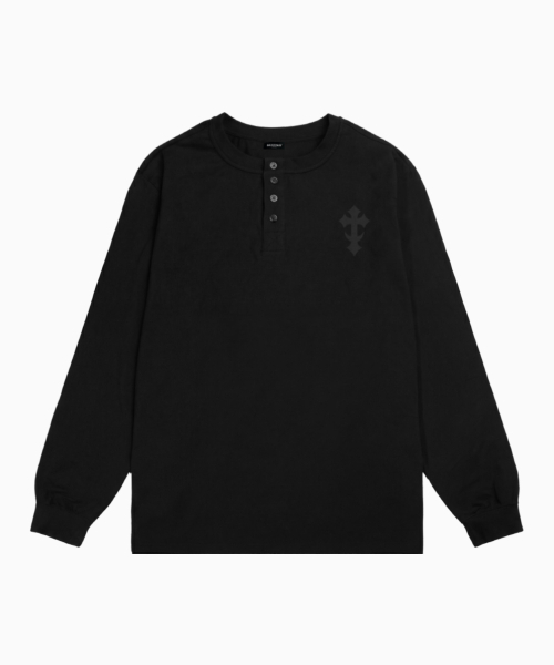 SAINTPAIN(セイントペイン)の「SP クロス ヘビーウェイト ヘンリーネック ロングスリーブ ブラック(Tシャツ/カットソー・レディース・その他・LARGE)」の1枚目の写真