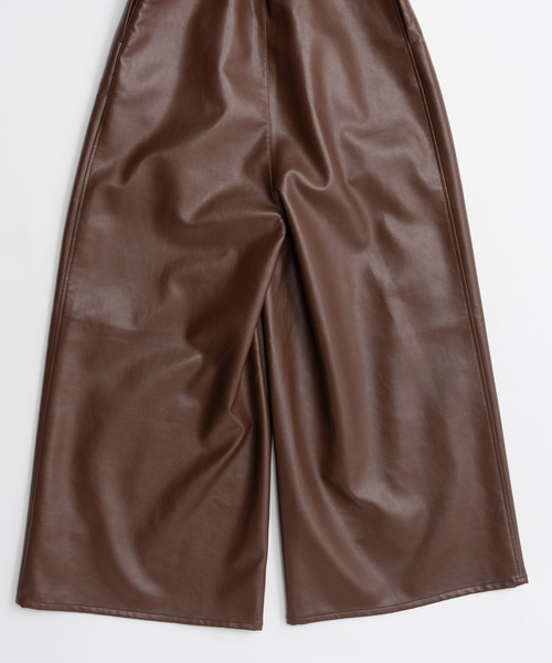 MAISON SPECIAL(メゾンスペシャル)の「【2026Autumn PRE-ORDER】Vegan Leather Frill Rompers/ヴィーガンレザーフリルロンパース(サロペット/オーバーオール・レディース・ブラック/ブラウン・36/38)」の22枚目の写真