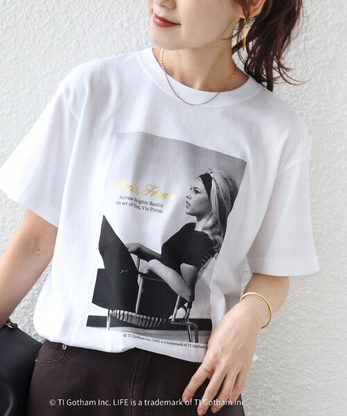 SHIPS(シップス)の「【SHIPS別注】GOOD ROCK SPEED: PHOTO TEE(Tシャツ/カットソー・レディース・ホワイト/ホワイト系その他/ダークグレー/ブラック・ONE SIZE)」の2枚目の写真