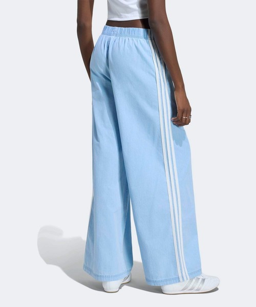 adidas(アディダス)の「アディダス オリジナルス サマーグロー デニム ワイド レッグ パンツ / アディダスオリジナルス adidas Originals(その他パンツ・レディース・ブルー・XX-LARGE/3XL/LARGE/MEDIUM/SMALL/X-LARGE/X-SMALL)」の2枚目の写真