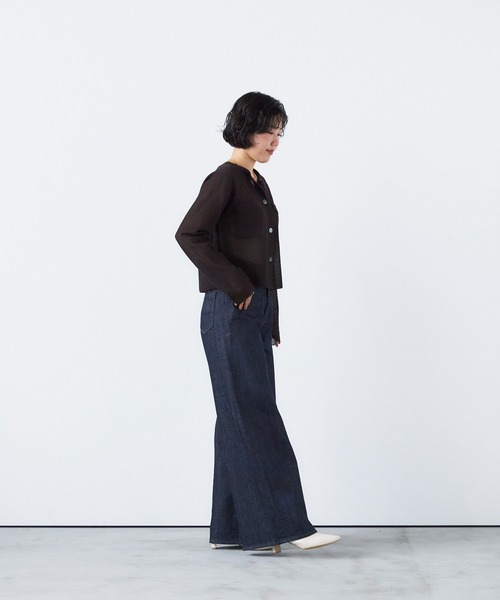 YANUK(ヤヌーク)の「ワイドフレア"LYDIA"(デニムパンツ・レディース・インディゴブルー・27inch/26inch/25inch/24inch/23inch/22inch/21inch)」の5枚目の写真