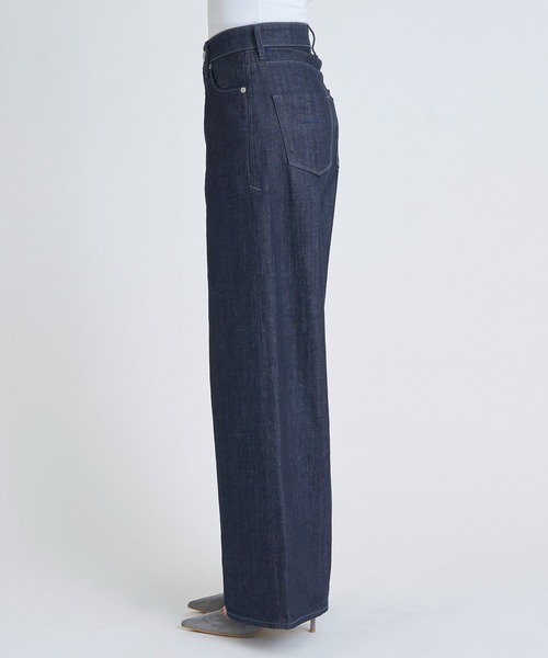 YANUK(ヤヌーク)の「ワイドフレア"LYDIA"(デニムパンツ・レディース・インディゴブルー・27inch/26inch/25inch/24inch/23inch/22inch/21inch)」の8枚目の写真