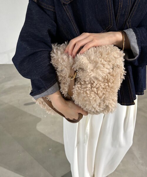 DouDou(ドゥドゥ)の「【WEB限定】2wayベルトハンドルエコファートート(トートバッグ・レディース・アイボリー/ブラウン/グレー・FREE)」の4枚目の写真