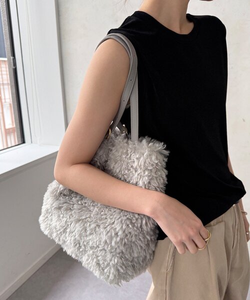 DouDou(ドゥドゥ)の「【WEB限定】2wayベルトハンドルエコファートート(トートバッグ・レディース・アイボリー/ブラウン/グレー・FREE)」の13枚目の写真