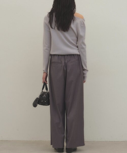 LOUNGEDRESS(ラウンジドレス)の「《履くだけで美シルエット》タックワイドパンツ(その他パンツ・レディース・ベージュ/グレー/ピンク・38/36)」の6枚目の写真